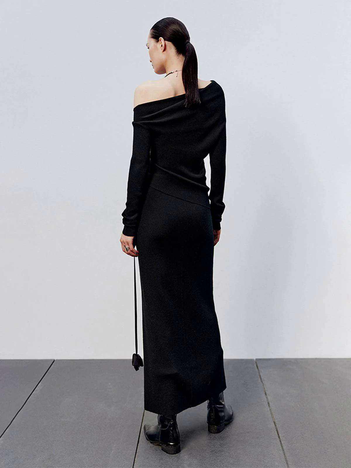 Caramel Asymmetric Neckline Long Sleeve Knit Top shkirt Suit