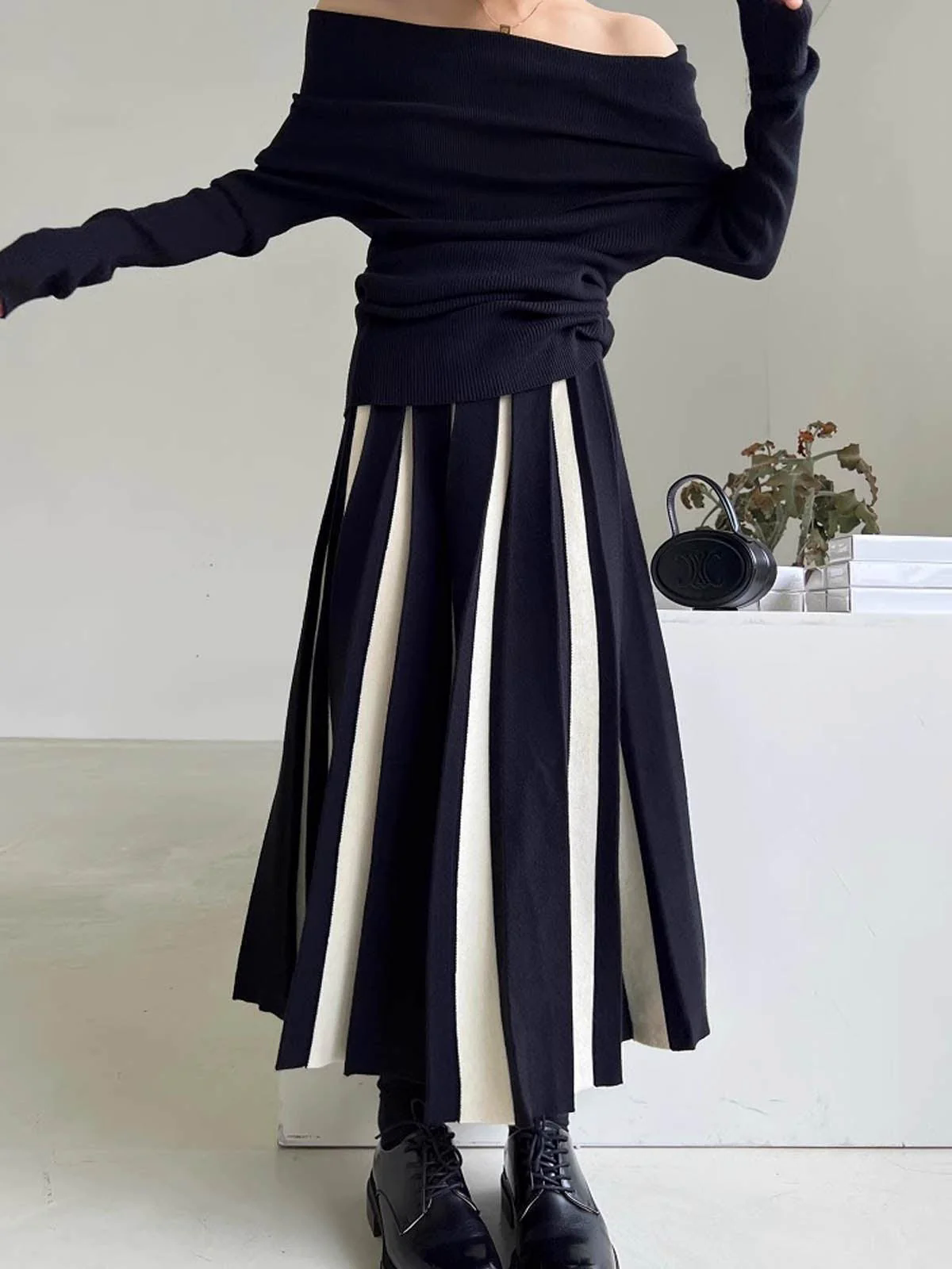 Color Block Knit Midi Skirt